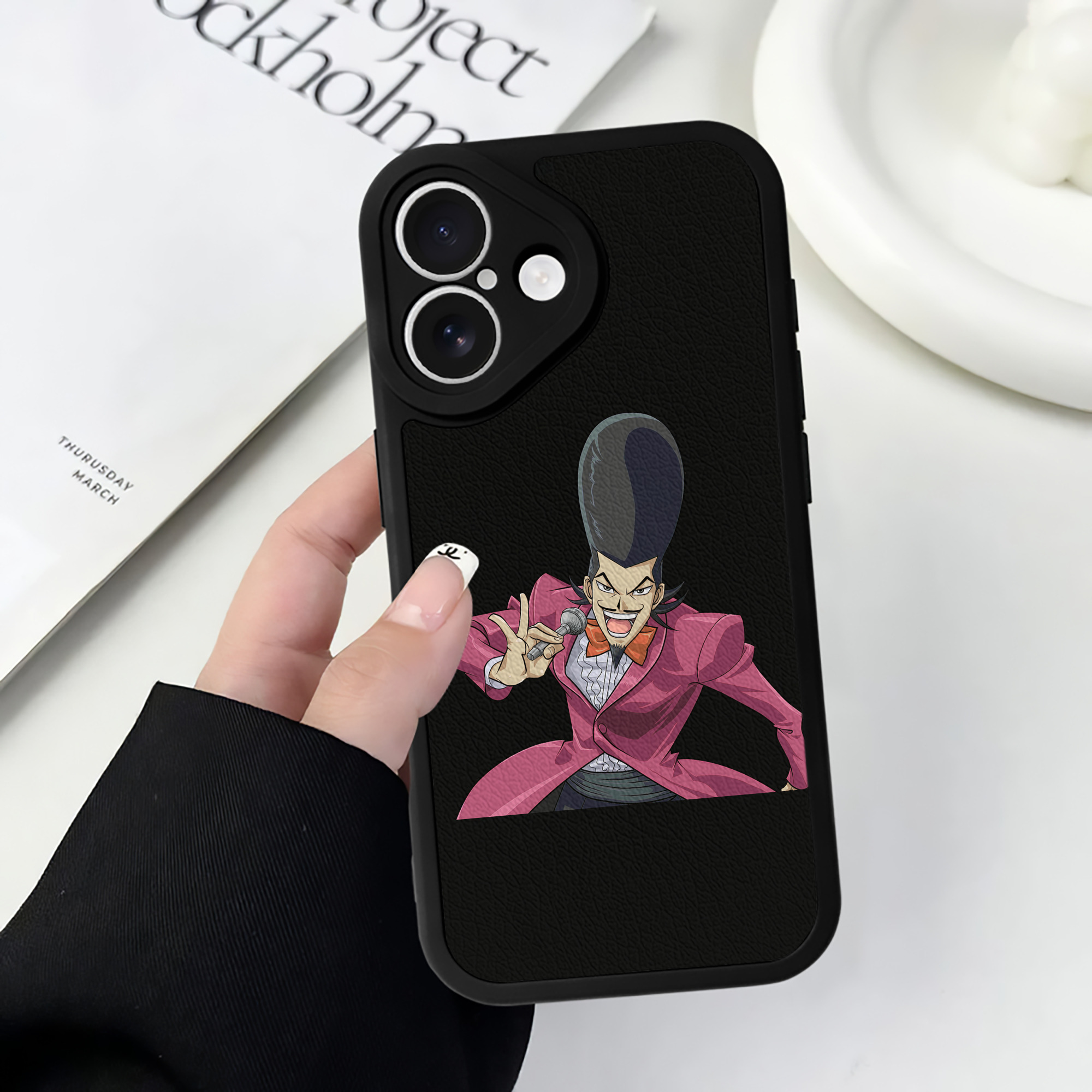 （画像用） 遊☆戯☆王 Yu-Gi-Oh! 【iPhone 16シリーズ対応】シリコンスマホケース（レザー調） 材質：シリコン